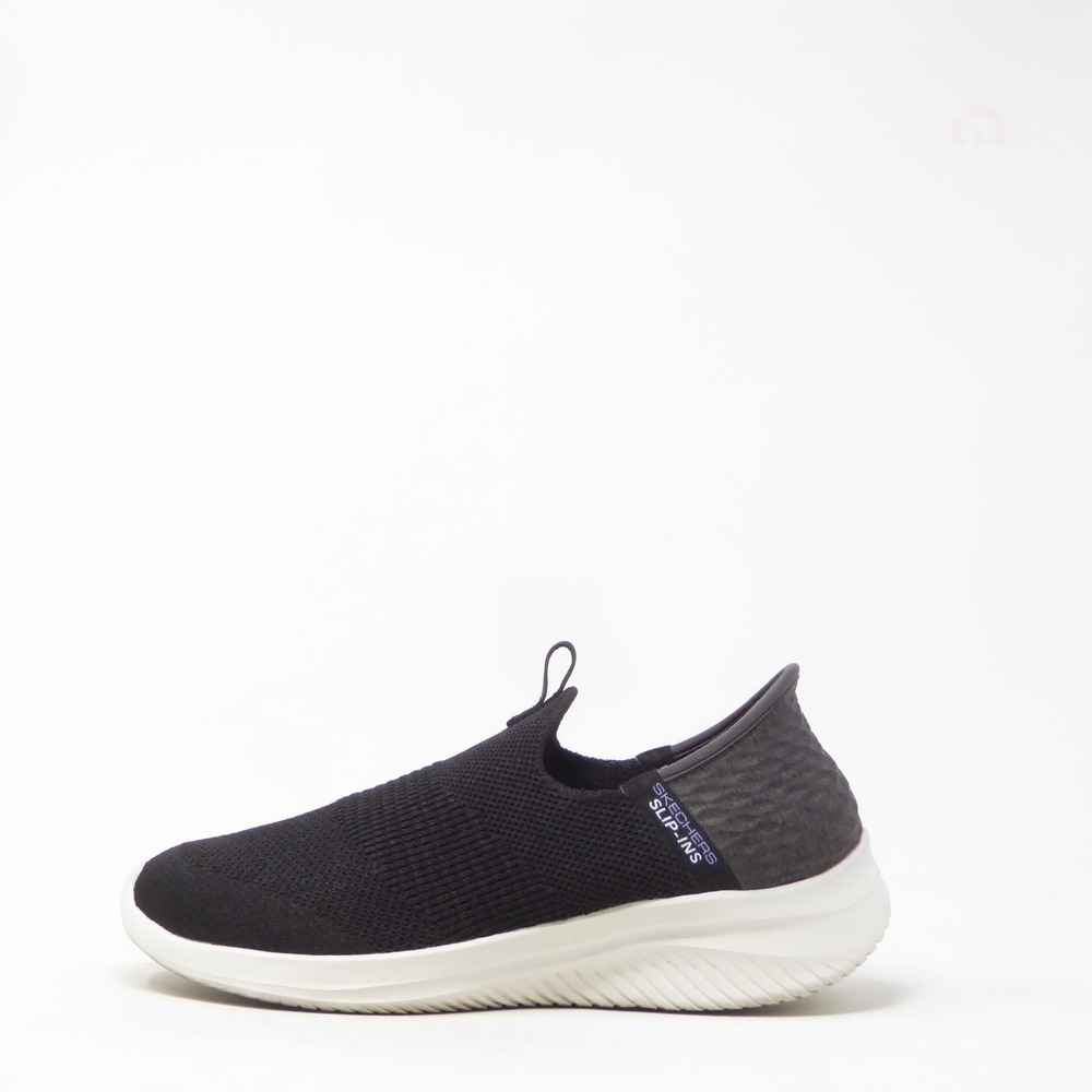 Skechers Womens Slip-Ins Ultra Flex 3.0 Black Knit Sneakers 8 Wide